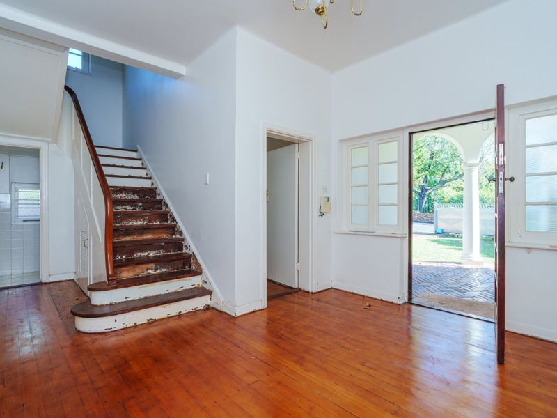 Prime Suburbs Rental opportunity - Where Character Meets Convenience - Photo 6