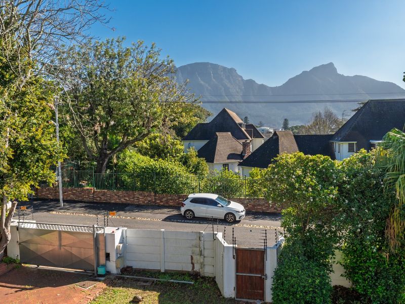 Prime Suburbs Rental opportunity - Where Character Meets Convenience - Photo 3