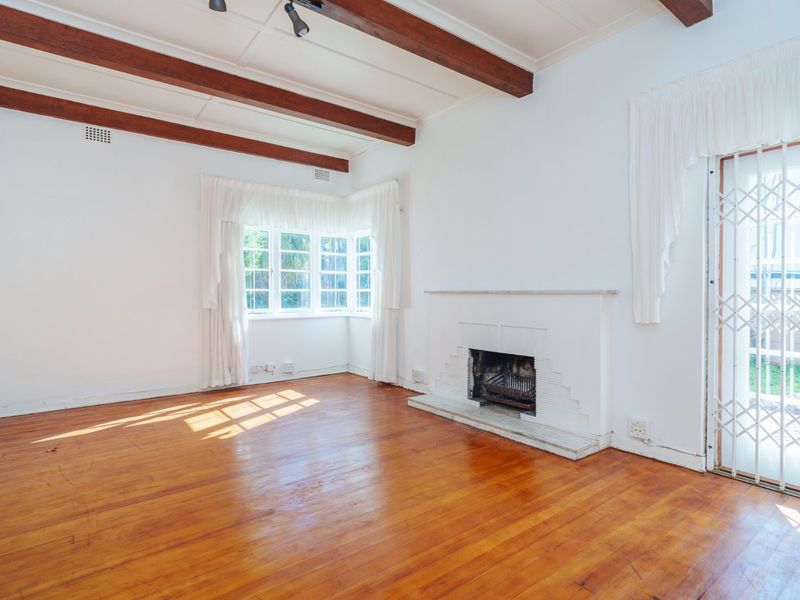 Prime Suburbs Rental opportunity - Where Character Meets Convenience - Photo 10