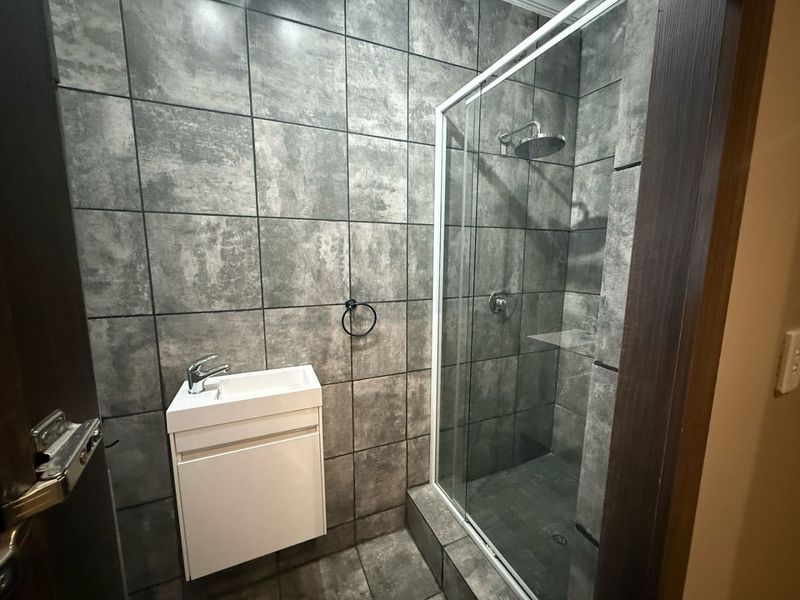Bachelor Flatlet to Rent in Melodie – Ideal Location! - Photo 6