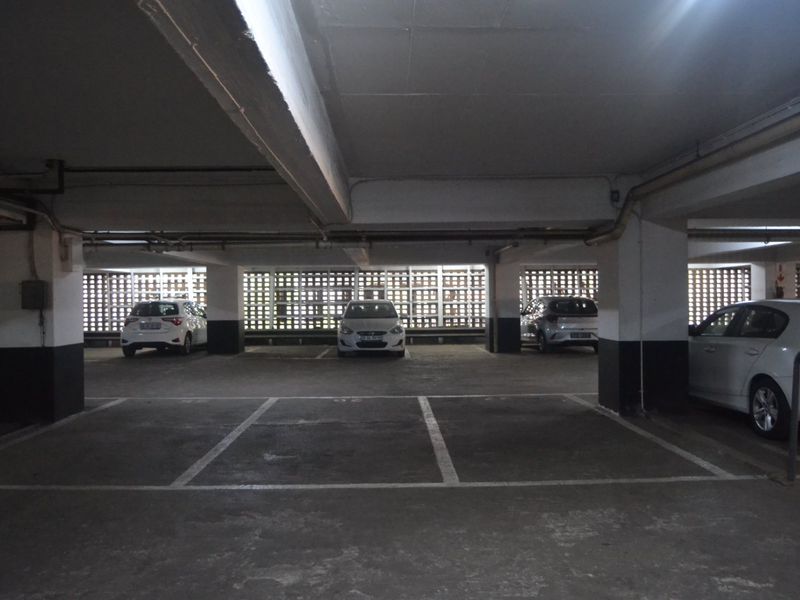 Neat Bachelor Apartment for sale Maboneng - Photo 6