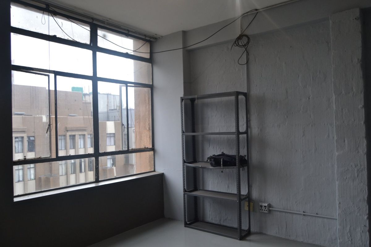 Central City Studio Lookout in Johannesburg - Photo 4