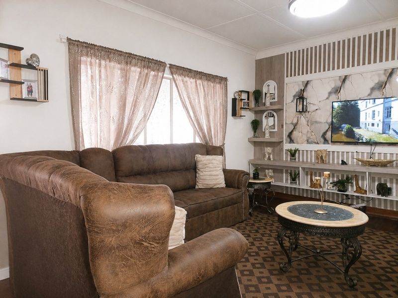 Charming Brakpan Home with Flatlet and more - Photo 3