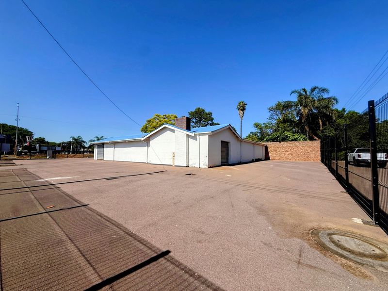 Prime Commercial Opportunity in the Heart of Waverley, Pretoria - Photo 3