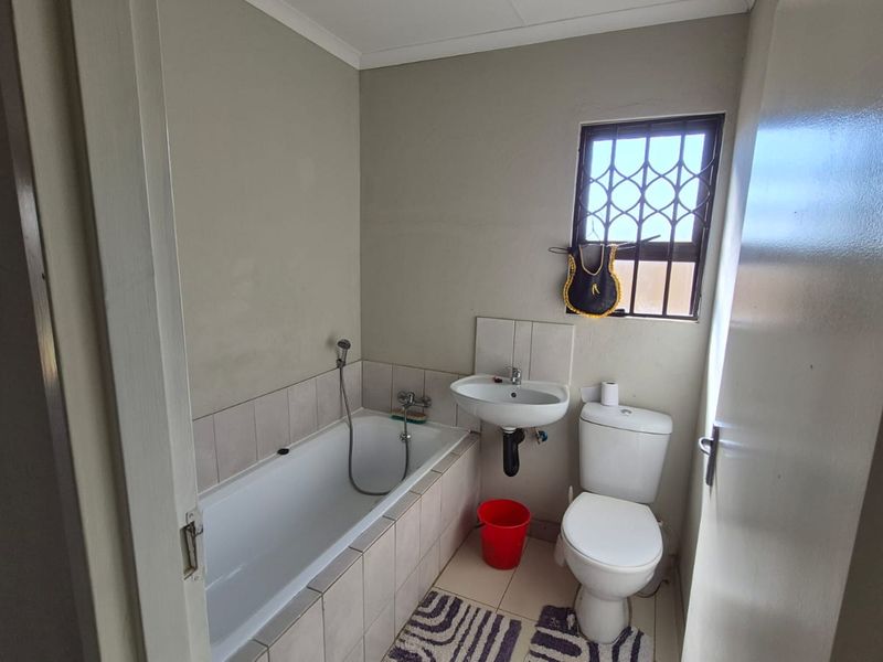 Affordable 3 bedroom house in Boksburg, Windmill Park - Photo 10