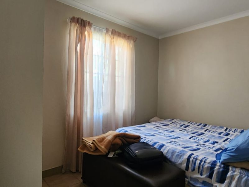 Affordable 3 bedroom house in Boksburg, Windmill Park - Photo 8