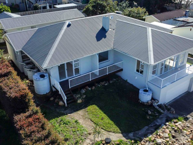 Family Haven in Upper Robberg with Flatlet - Photo 5