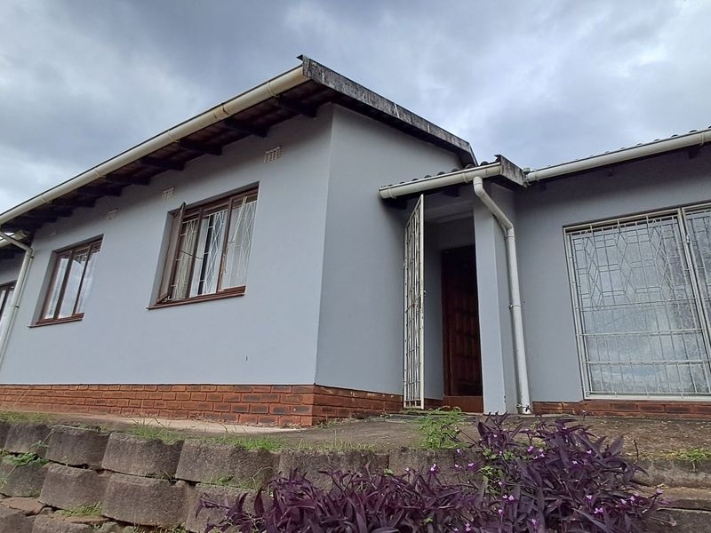 Nagina: Great for Rental Income! - Photo 1