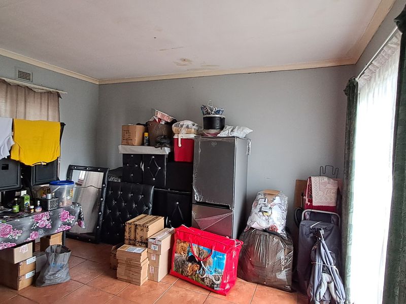 Nagina: Great for Rental Income! - Photo 5