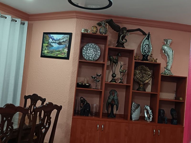 Prime Business Property with Spacious Family Home for sale  - Photo 8