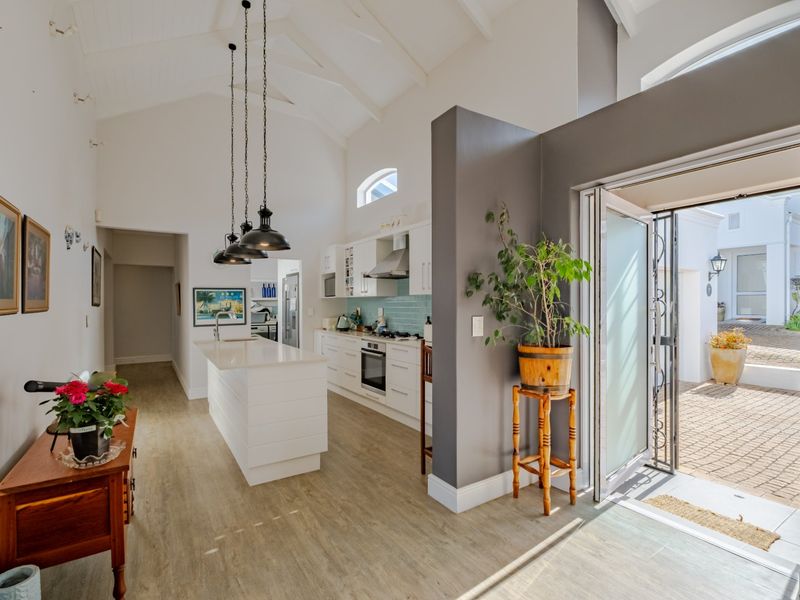 Luxury Coastal Living with Panoramic Ocean Views in Secure Negester North - Photo 3