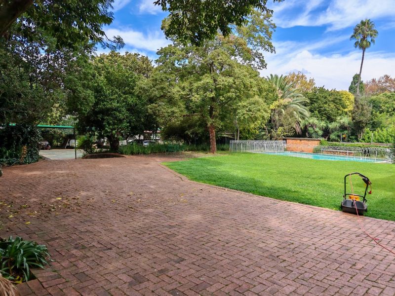 Commercial Property for Sale in Houghton Estates. - Photo 8