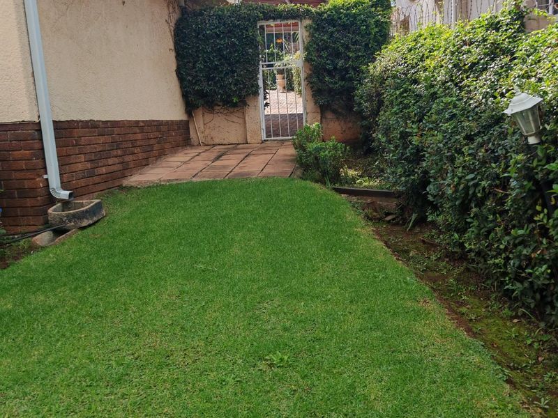6 Bedroom house for sale in De Wetshof - Photo 6