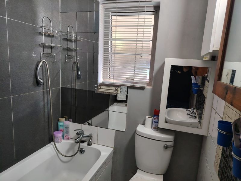 Beautiful 2-Bed Home on Oystercatcher Road Pelican Park - Photo 4