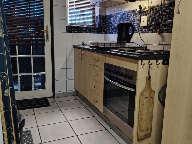 Beautiful 2-Bed Home on Oystercatcher Road Pelican Park - Photo 8