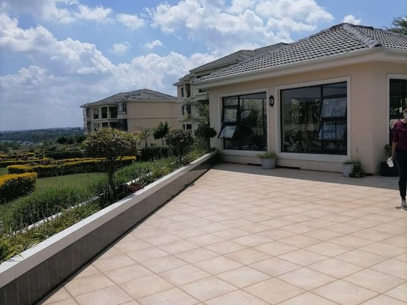 Modern 2-Bedroom Apartment for Sale  - Photo 2