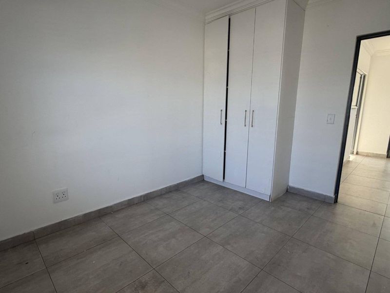 3 Bedroom House for Sale in Rua Vista - Photo 5