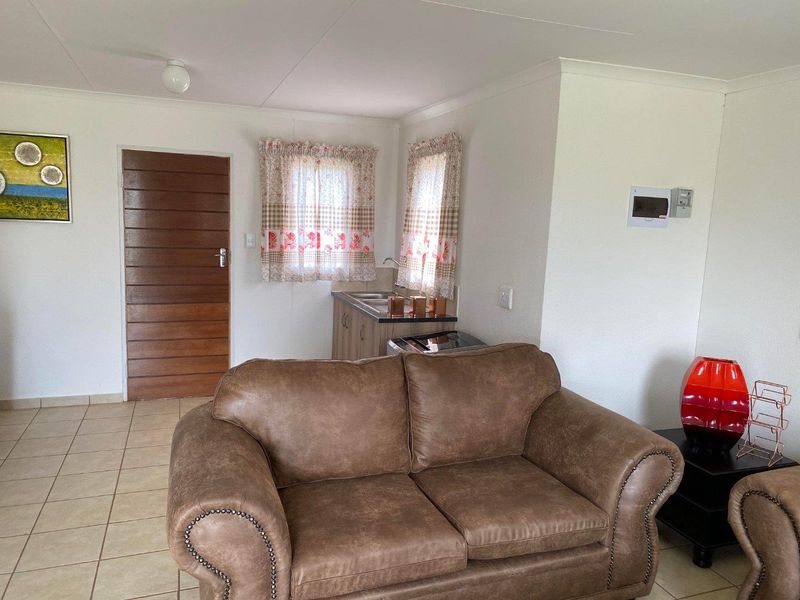 Stunning 2-bedroom house for sale in Sky City - Photo 5