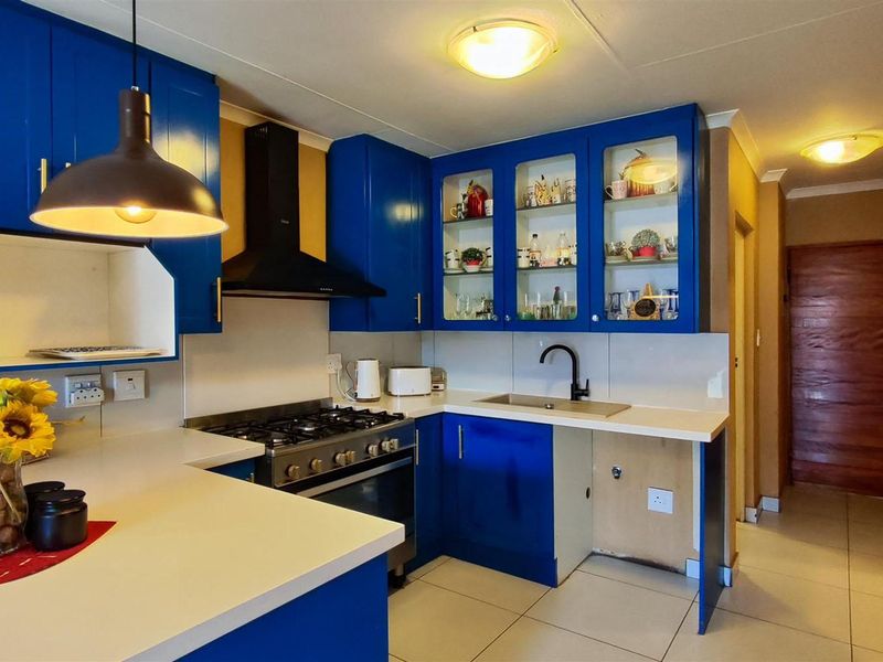 Your Dream Home Awaits in Albertsdal! - Photo 3