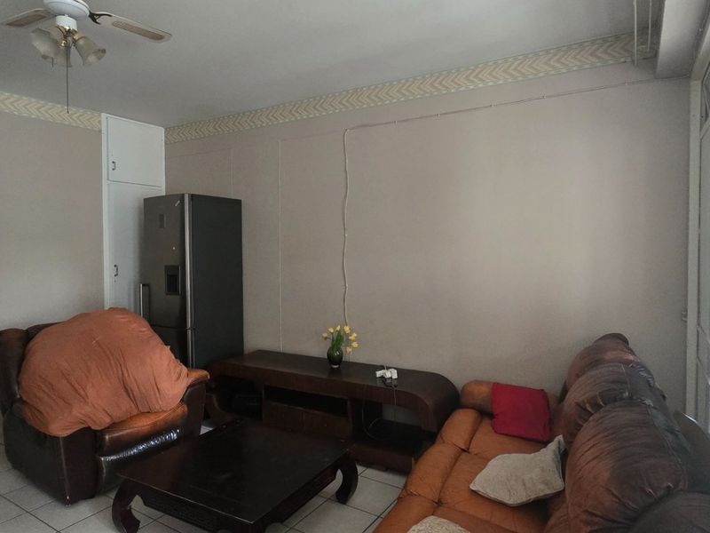 1 Bedroom apartment for sale in Muckleneuk Sunnyside  - Photo 9