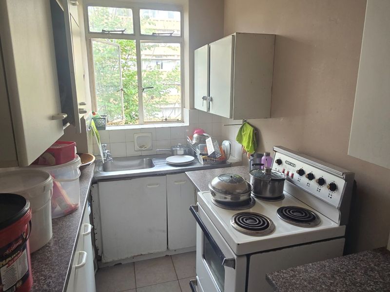 1 Bedroom apartment for sale in Muckleneuk Sunnyside  - Photo 7