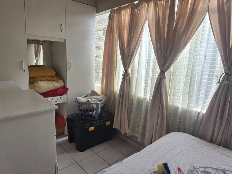 1 Bedroom apartment for sale in Muckleneuk Sunnyside  - Photo 5