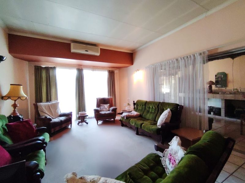 Family Haven in Witfield with Outbuilding - Photo 9