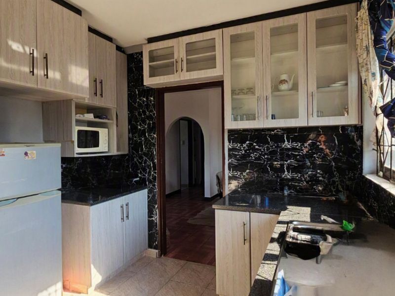 Your Perfect Family Home Awaits in High Ridge, Stanger! - Photo 2