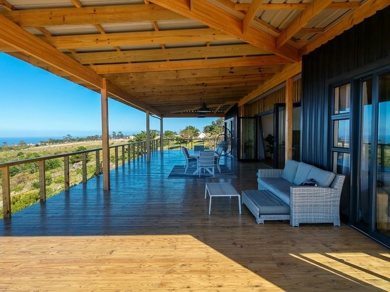 Luxury Off-Grid Nature Reserve Living with Panoramic Ocean View - Photo 4