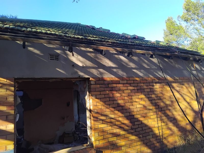 Prime Investment Opportunity – Large Serviced Stand - Photo 2