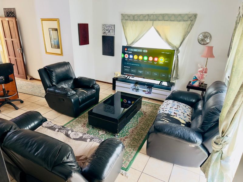 Your New Home Awaits! - Photo 9