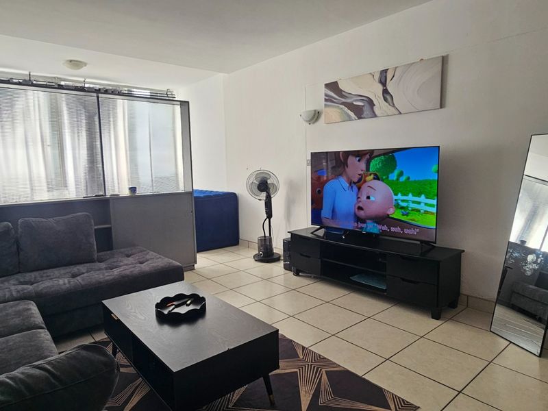 Studio Apartment | South Beach - Photo 4
