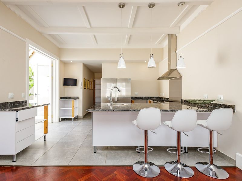 PARTLY FURNISHED - NO DEPOSIT - 4 BED - 3.5 BATH - 2 DOUBLE GARAGES - INVERTER - STAFF QUARTER - PET FRIENDLY - Photo 9