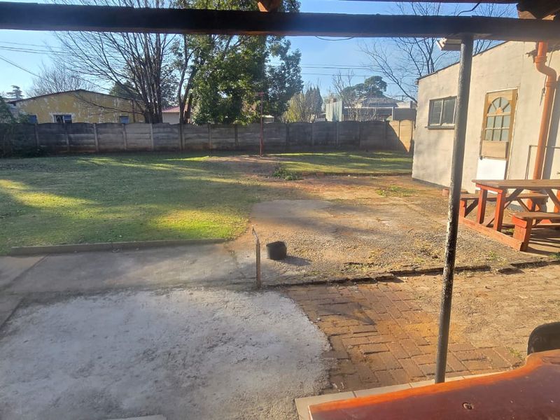 3 BED FAMILY HOME  - Meyerton Central - HUGE POTENTIAL  - Photo 10