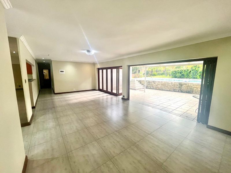 Spacious En-Suite Room in a Peaceful Shared Home - Photo 3