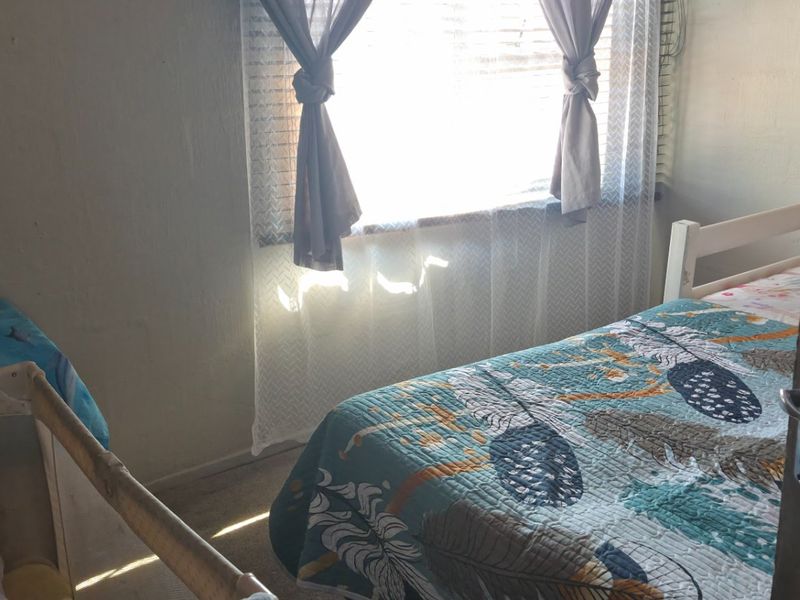 3 Bedroom home for sale in Manenberg - Photo 8