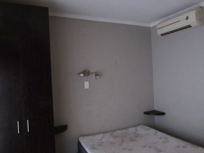 Beautiful,furnished unit in popular Bains Game Lodge - Photo 3