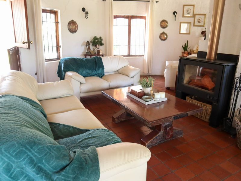The Epitome of Country Living - Photo 8