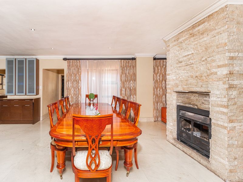 Splendid Family Home in Blue Valley - Photo 8