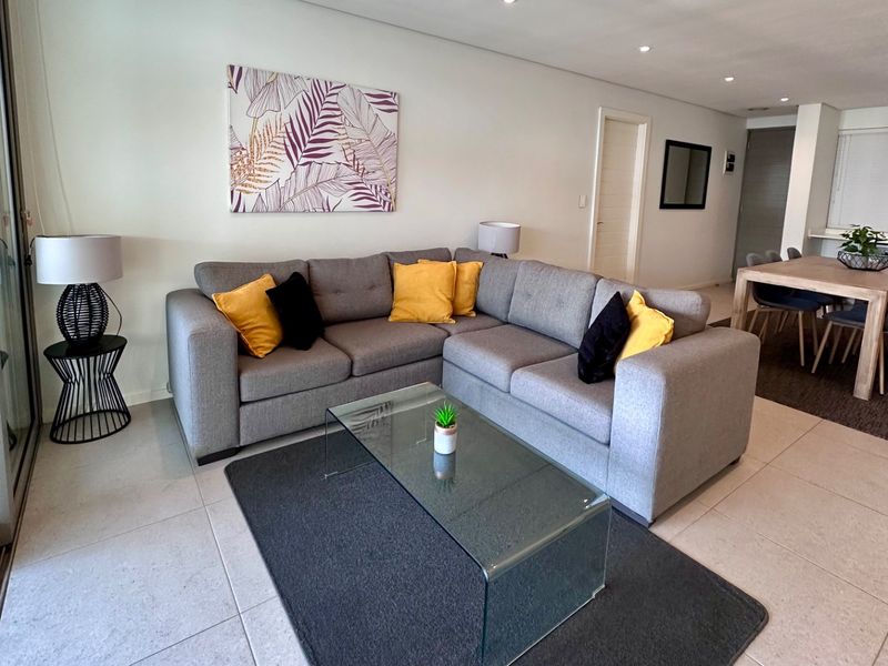 Luxury Coastal Living in the Heart of Sibaya – Available Fully Furnished - Photo 6