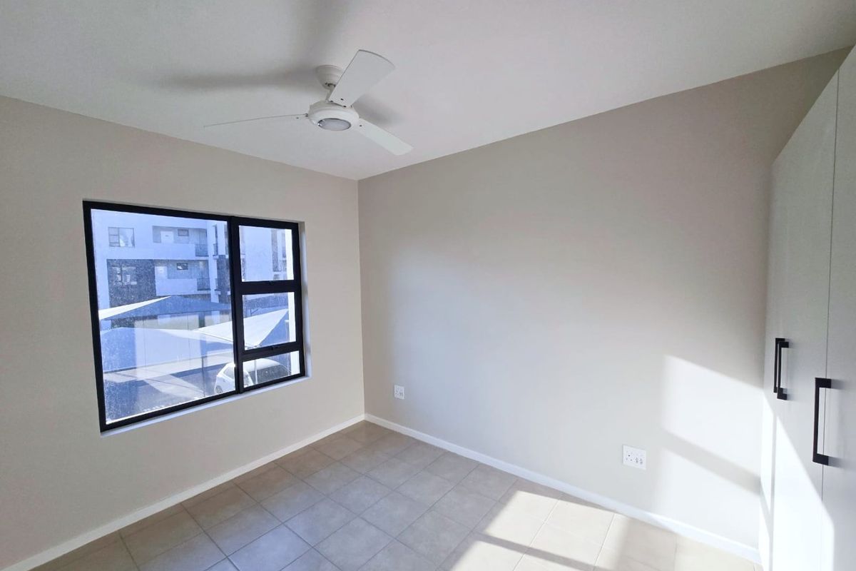 Modern Apartment in a Secure Lifestyle Estate - Photo 5