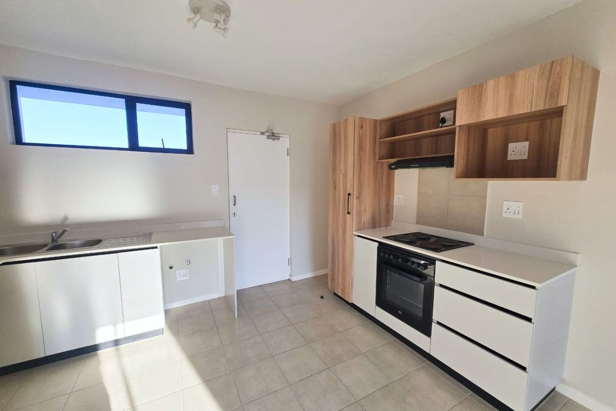 Modern Apartment in a Secure Lifestyle Estate - Photo 3
