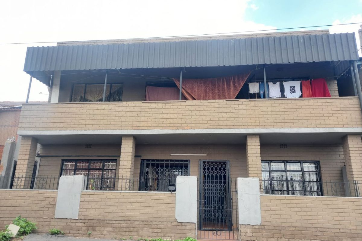 9 Bed House in Actonville for Sale - Photo 2
