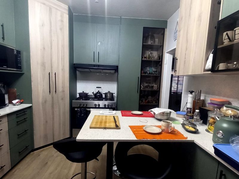 9 Bed House in Actonville for Sale