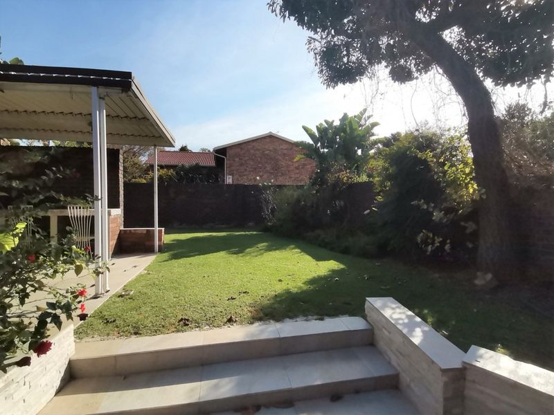  Nice Northfacing  Spacious 3-Bedroom Home in a Beautiful, Well-Maintained Estate - Photo 4