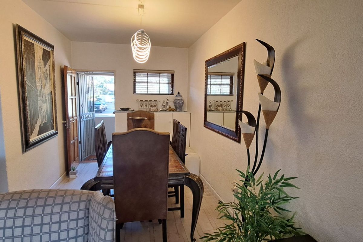 Spacious 2-Bedroom Unit with Loft and Excellent Amenities - Photo 5