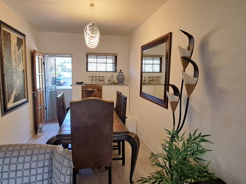 Spacious 2-Bedroom Unit with Loft and Excellent Amenities - Photo 5