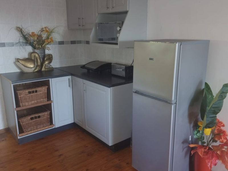 Fully furnished and equipped 2 bedroom Log-house For rent in Ramsgate - Photo 7