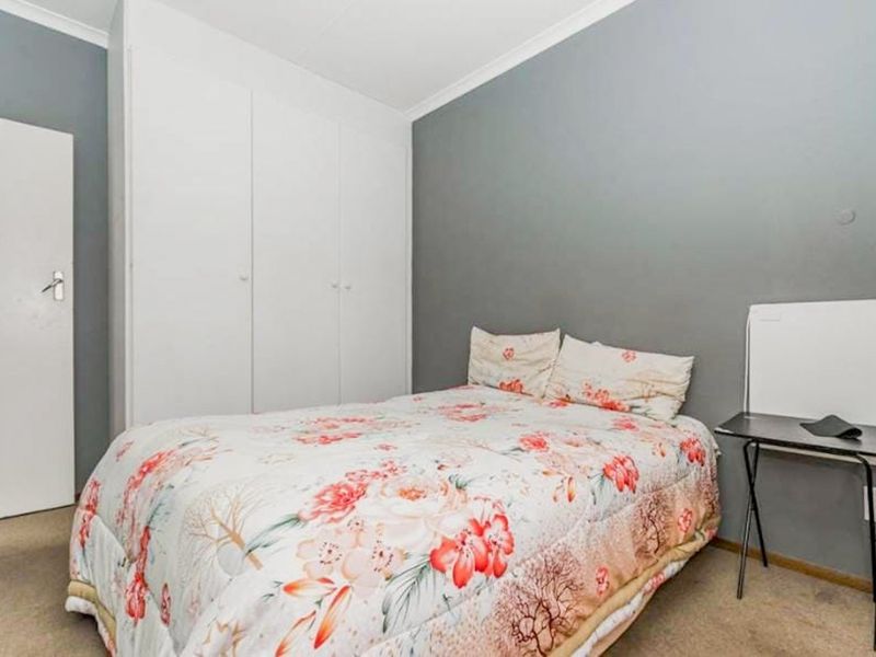 2 Bedroom Apartment  - Photo 5