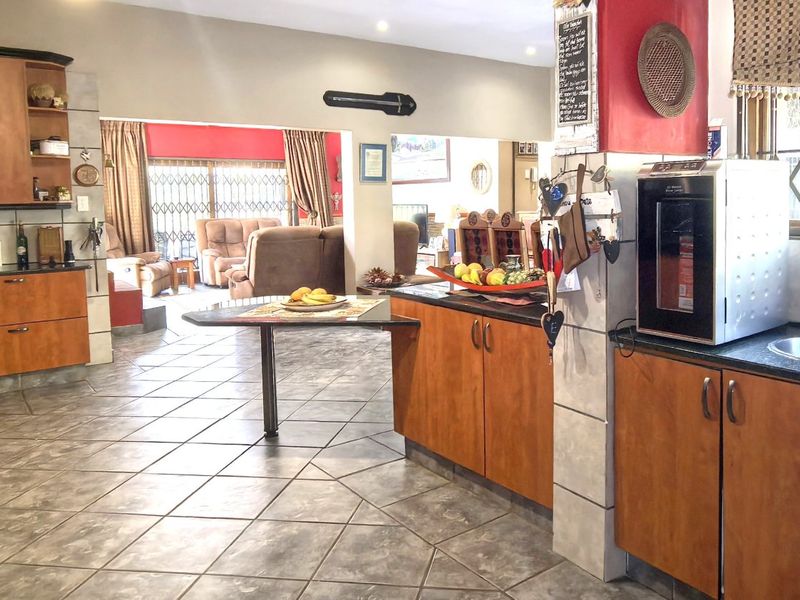 Spacious Country Living with Income Potential - Photo 10